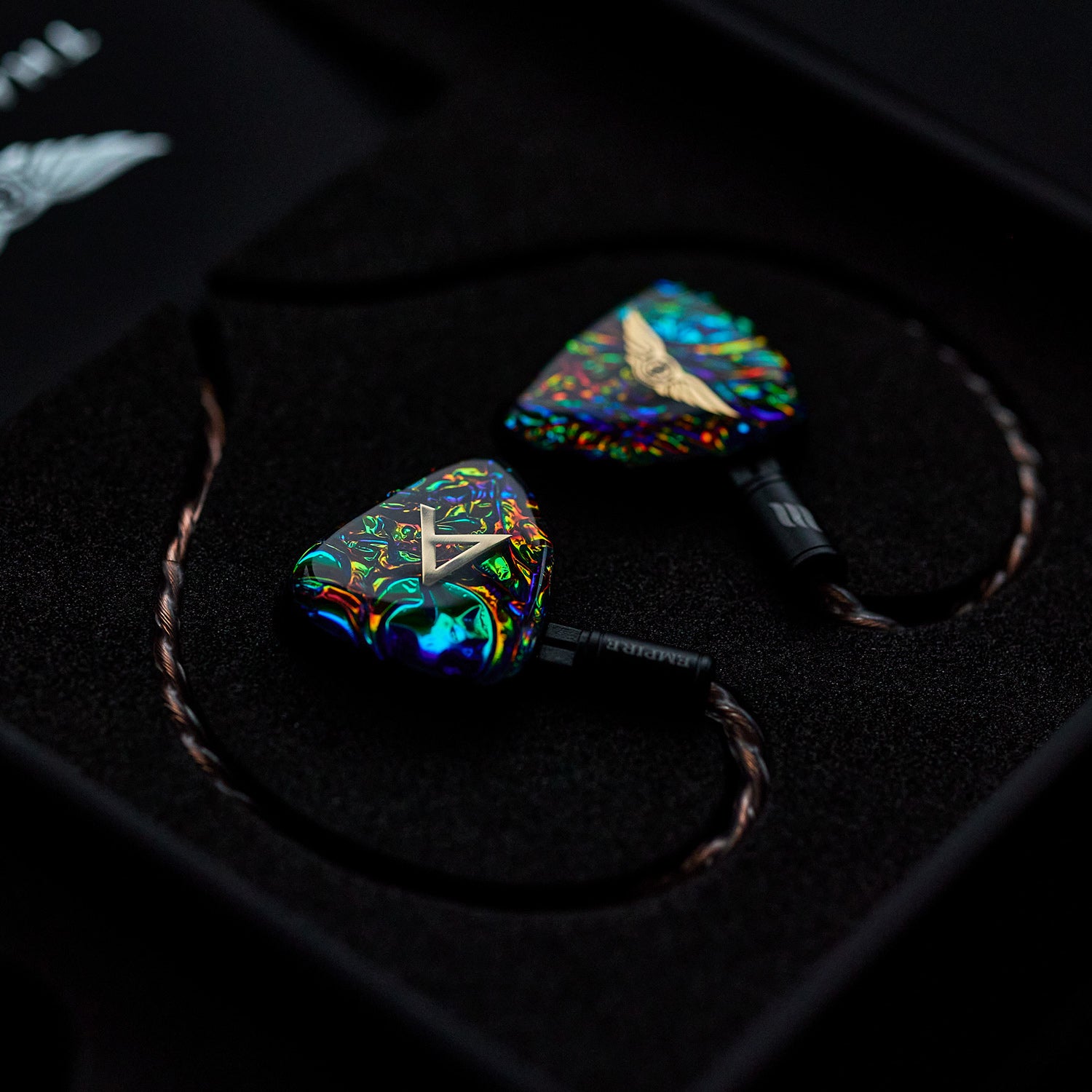 Unboxing & Impressions: Empire Ears & Astell&Kern Odyssey – Audio 