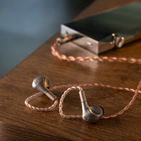 Astell&Kern Luna - High-End Planar IEMs