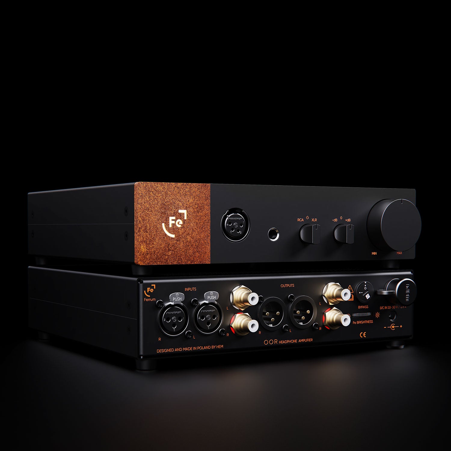 Ferrum OOR fully balanced headphone amplifier Audio Essence