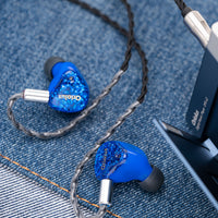 Oriolus Szalayi - Premier IEM tribride magnétique planaire au monde