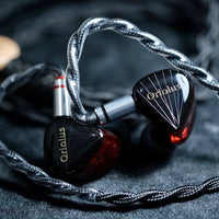 Oriolus Traillii "Black & Red" Édition Spéciale
