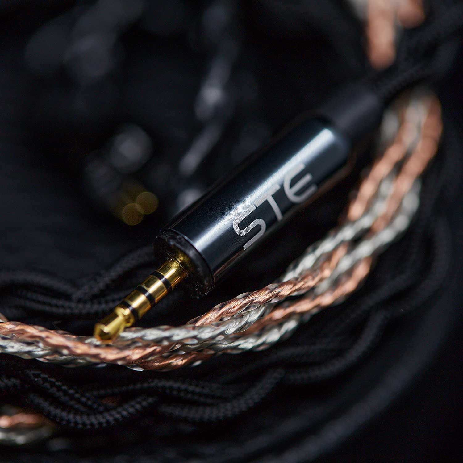 STE MIX W16 - high-end 16-wire hybrid cable – Audio Essence