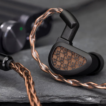 64 Audio Solo - IEM planari premium