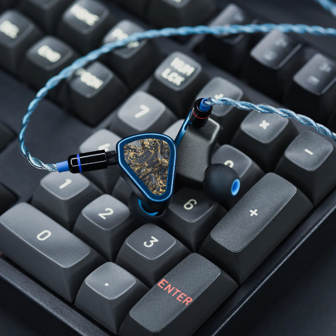 Symphonium Audio Titan - Hybrid High-End IEMs