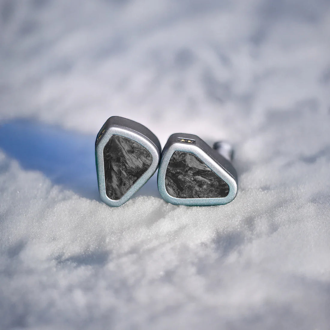 Symphonium Audio Giant - Premium Hybrid IEMs