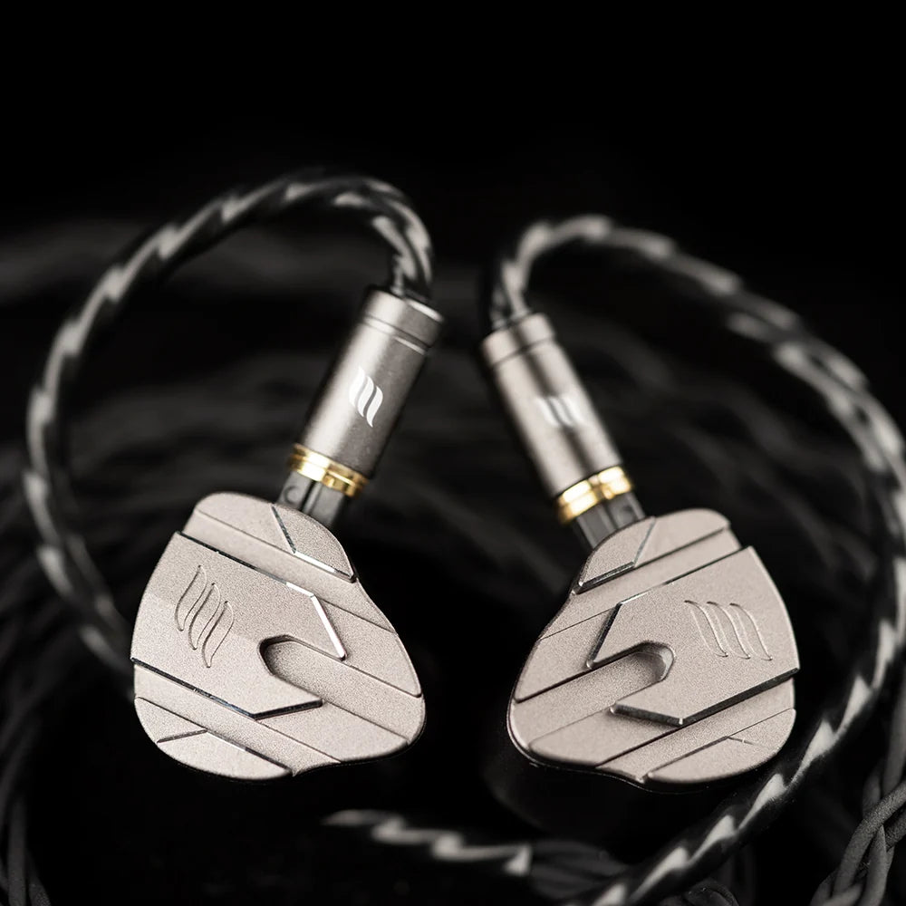 Effect Audio PERSEUS - 9 Treiber Premium IEMs