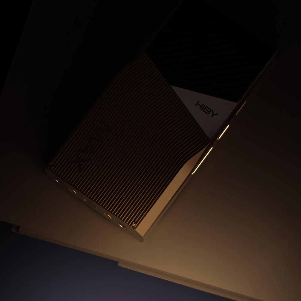 Hiby "The Golden" - 10th Anniversary Bundle (IEMs + DAP)