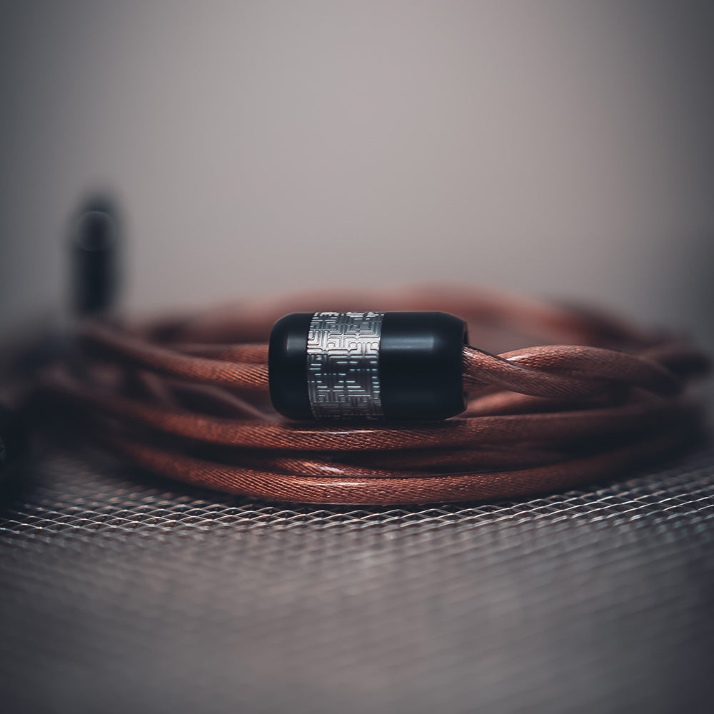 Plussound VOLTA - High-End Tribryd IEMs