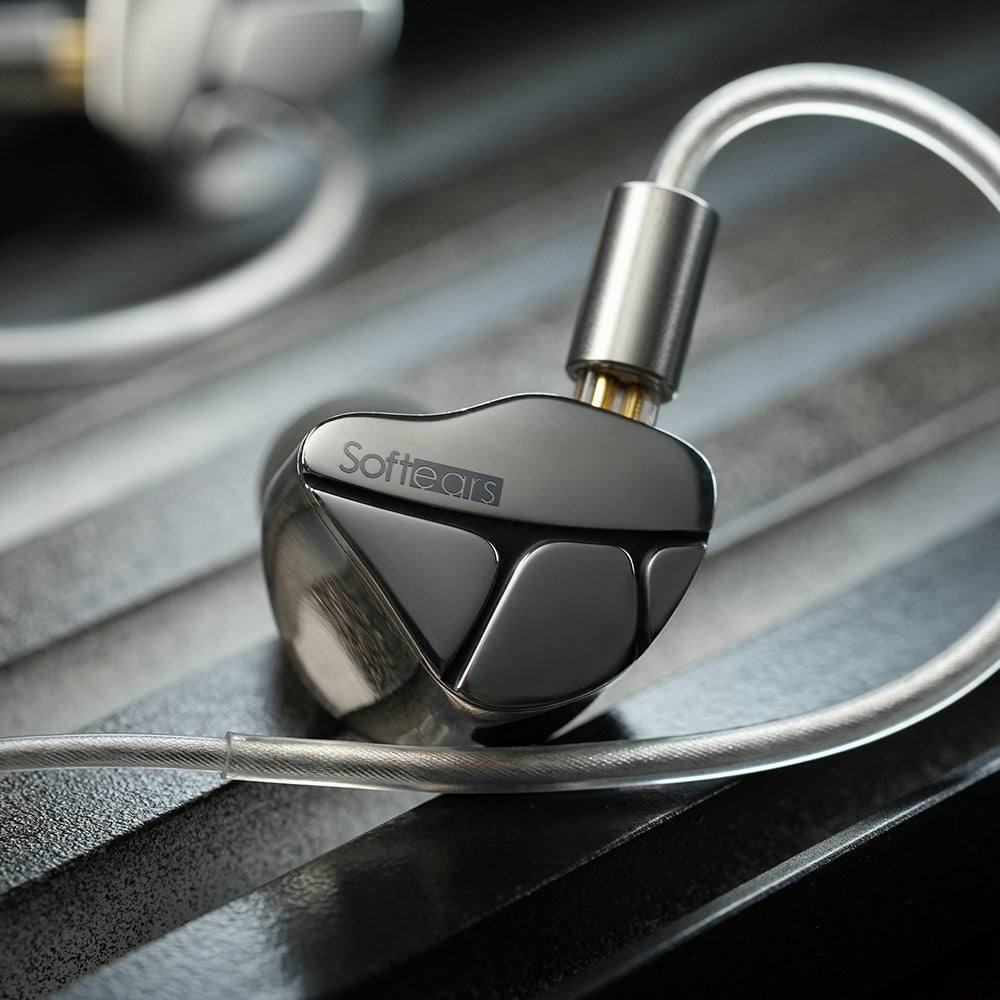 SoftEars Karma - Hybrid Flagship In-Ear Monitors