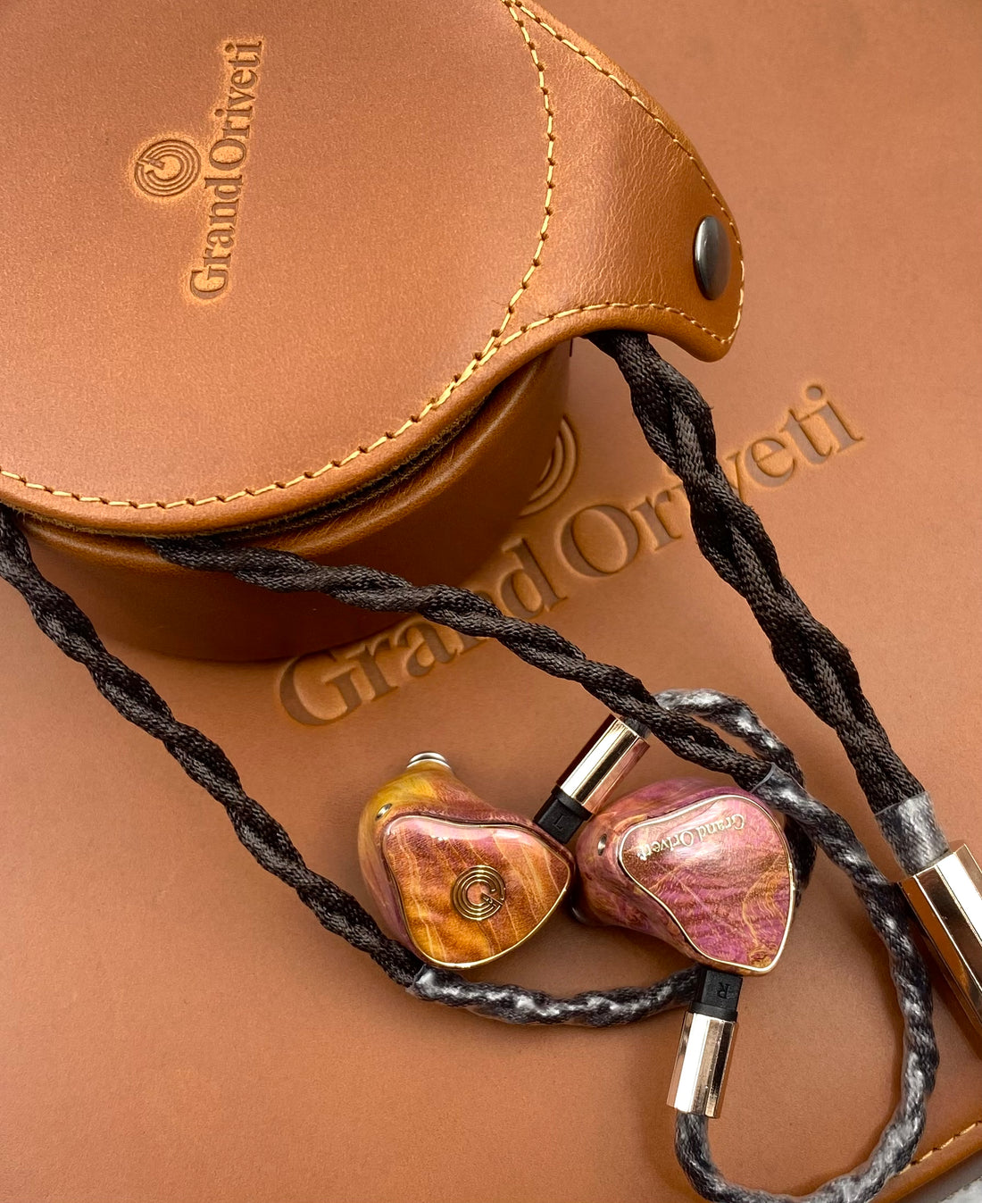 Oriveti - Grand Oriveti Supremacy - Flagship Tribrid IEMs