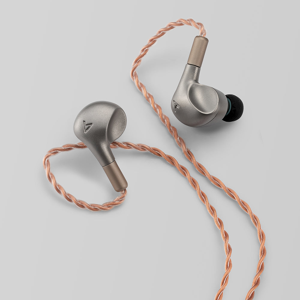Astell&Kern Luna - High-End Planar IEMs