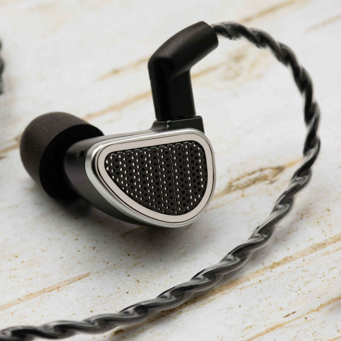 64 Audio Duo - Premium Hybrid In-Ear Monitor