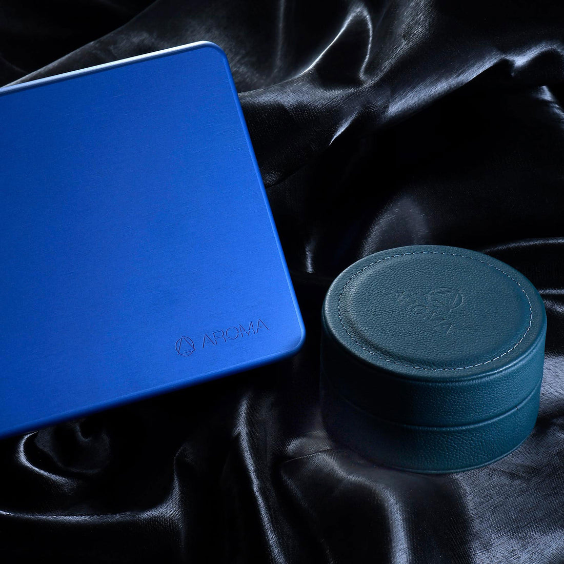 Aroma Audio Jewel - Tribrid Flagship IEM