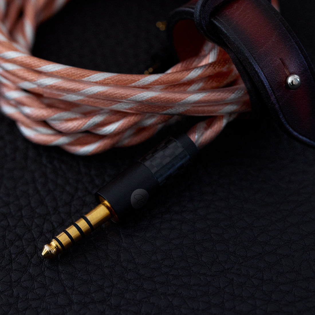 Audio Essence "Nova" - Premium IEM Kabel