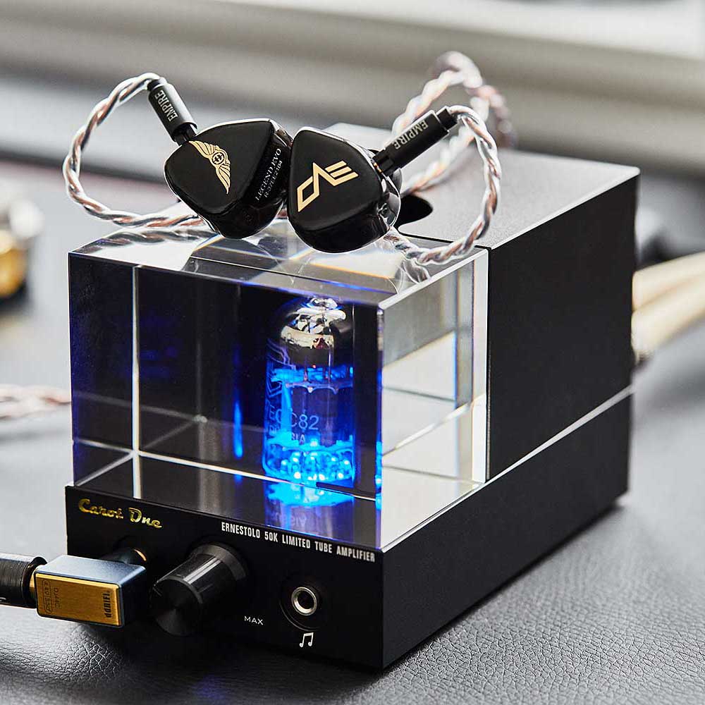 Carot One - Amplificatore valvolare Ernestolo 50K per cuffie e altoparlanti