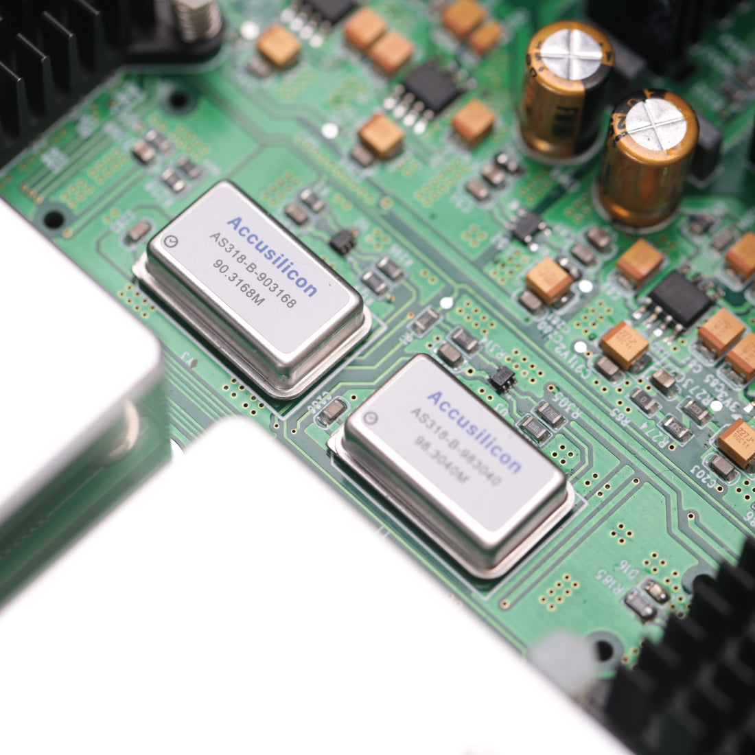 Cayin CS-100DAC - Flaggschiff Röhren DAC