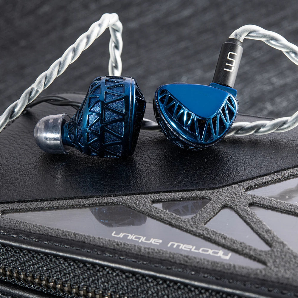 Unique Melody Maven Pro - Premium Hybrid IEM