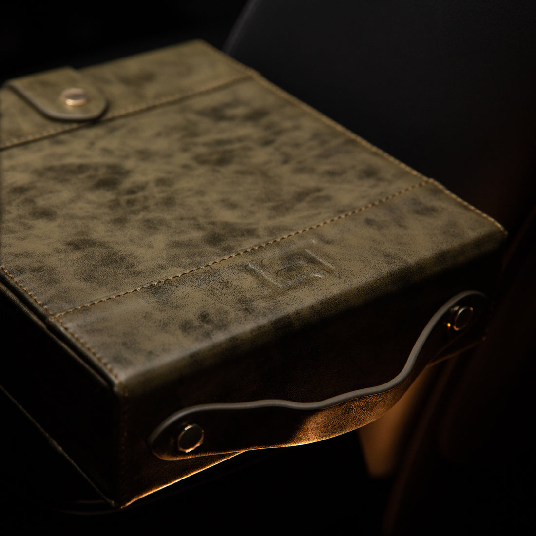 Eletech "Luxe" Companion Case - Noble transport case