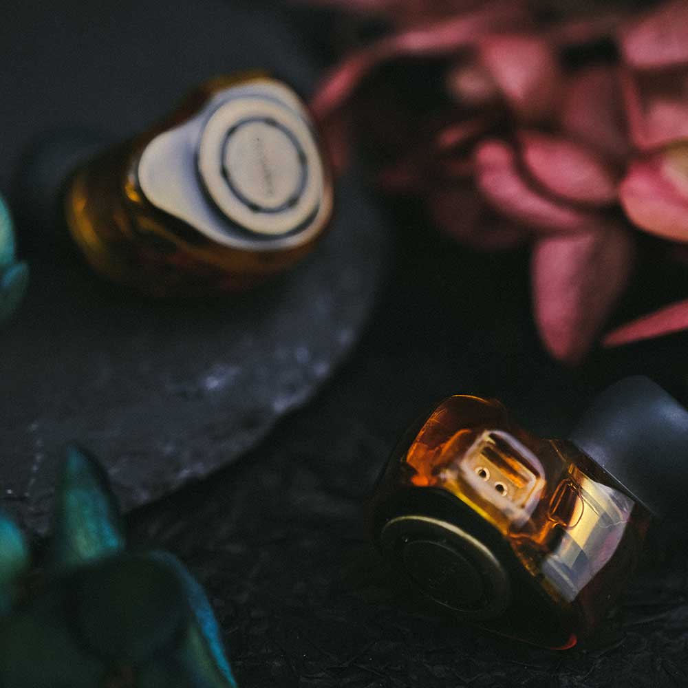 Oriolus Isabellae - Single DD IEM