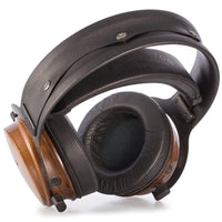 Kennerton Rognir "Walnut" - Closed Planar Magnetic Headphones