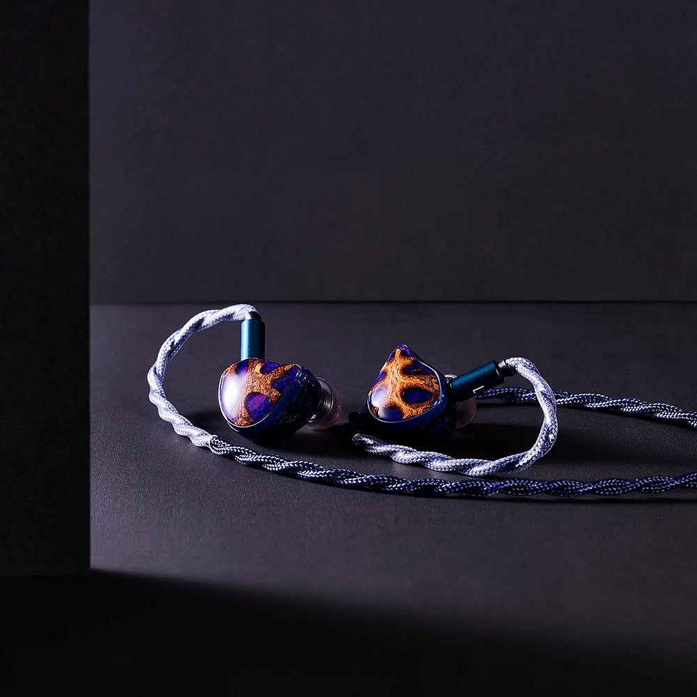 Unique Melody The Multiverse Mentor - Hybrid Flagship IEM – Audio