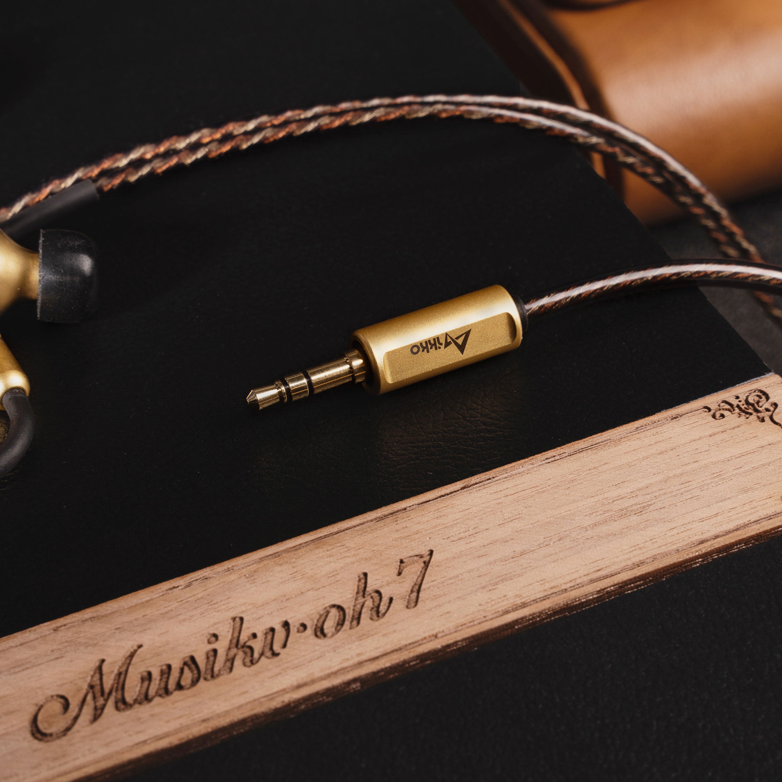 ダイナミックドライバー ikko Musikv OH7 Musikv OH7 - In-Ear Monitors - High Fidelity | iKKO Audio